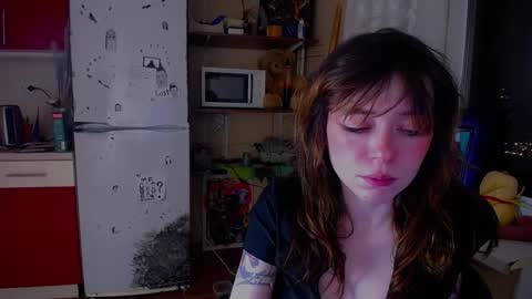 Snapshot of baby_ada chatting on 11.02.25 baby ada online show from 11.02.25