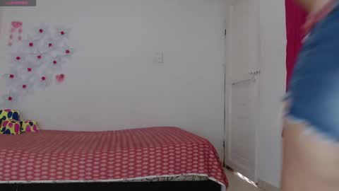 Snapshot of baby_candy22 chatting on 12.13.24 zaleya online show from 12.13.24