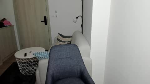 Snapshot of baby_for_daddy18 chatting on 02.23.25 Call me baby real name Eva online show from 02.23.25