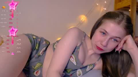 Snapshot of baby_girl_0001 chatting on 01.29.25 Kira online show from 01.29.25