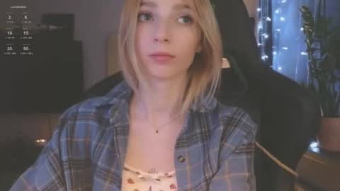 baby gopn1k online show from 12.13.24