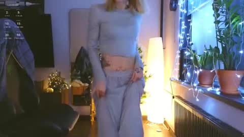 baby gopn1k online show from 12.13.24