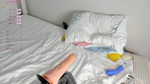 Snapshot of baby_jul1 chatting on 12.18.24 JULY online show from 12.18.24