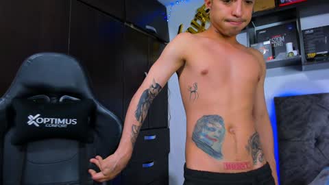 Junior       Independent Model online show from 01.10.25