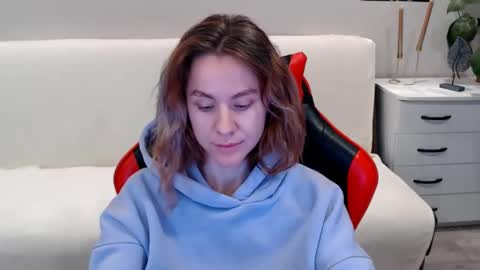 baby_kitte online show from 01.11.25