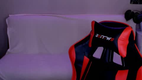 baby_kitte online show from 02.13.25