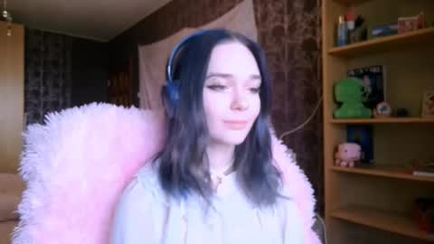 Snapshot of baby_onface chatting on 05.04.26 Alice online show from 05.04.26