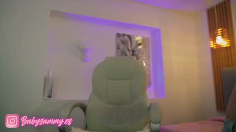 Snapshot of baby_sammyy chatting on 01.20.25 Baby Sammyy online show from 01.20.25