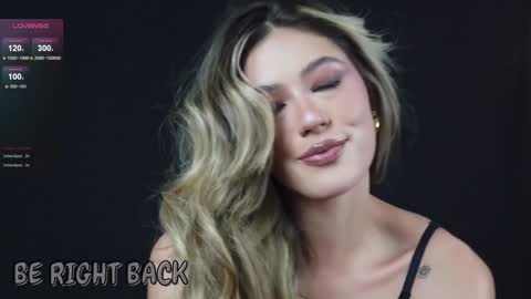 Snapshot of baby_sammyy chatting on 10.28.25 Baby Sammyy online show from 10.28.25