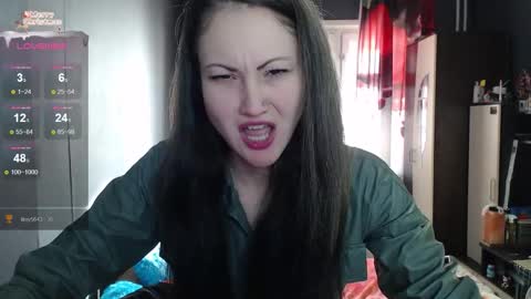 Ida and Kira online show from 10.15.25