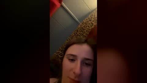 Snapshot of babybellz16389 chatting on 12.04.25 babybellz16389 online show from 12.04.25