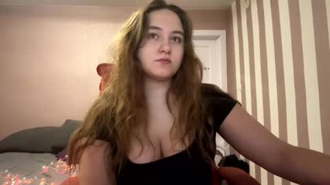 Snapshot of babyblissxx chatting on 01.06.26 Katerina online show from 01.06.26