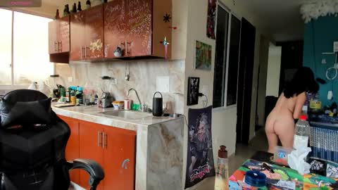 Snapshot of babychanell2 chatting on 11.26.25 Baby Chanell online show from 11.26.25