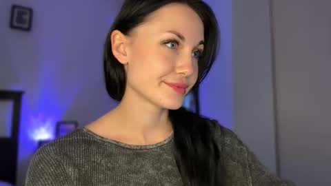 Snapshot of babycoffee chatting on 09.10.25 Baby Coffee online show from 09.10.25