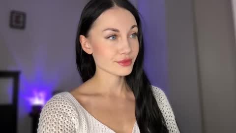 Snapshot of babycoffee chatting on 09.19.25 Baby Coffee online show from 09.19.25