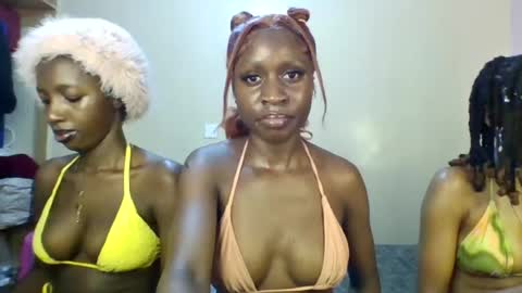 Snapshot of babydoll_230 chatting on 06.22.26 Babydoll 230 online show from 06.22.26