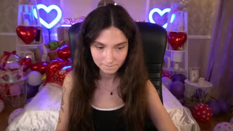 Snapshot of babyflowerr chatting on 02.25.25 Sasha online show from 02.25.25