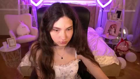 Snapshot of babyflowerr chatting on 03.06.25 Sasha online show from 03.06.25