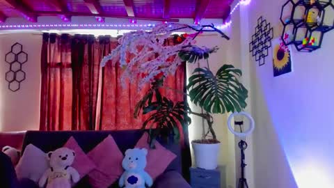   online show from 05.28.26