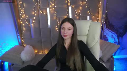 Lady Vi online show from 04.22.26