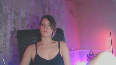 Snapshot of babymuro4ka chatting on 11.22.25 Sonya online show from 11.22.25