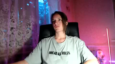 Snapshot of babymuro4ka chatting on 06.27.26 Sonya online show from 06.27.26