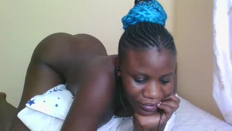 Snapshot of babyrozillah chatting on 03.08.26 PRISCILLAH online show from 03.08.26