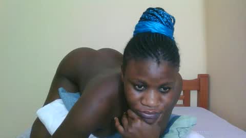 Snapshot of babyrozillah chatting on 03.18.26 PRISCILLAH online show from 03.18.26