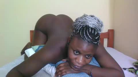 Snapshot of babyrozillah chatting on 03.30.26 PRISCILLAH online show from 03.30.26