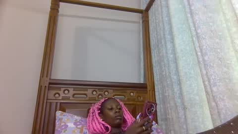 babytylerr online show from 11.30.25