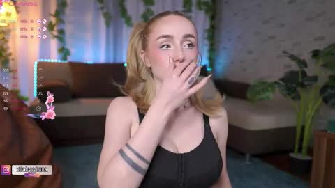 Snapshot of babyyyluna chatting on 05.29.26 BabyyyLuna online show from 05.29.26