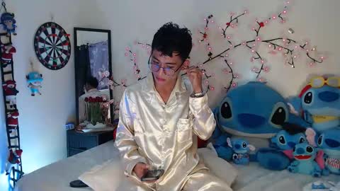 Snapshot of bad_boy_in_bed chatting on 02.08.26 jay online show from 02.08.26