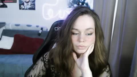 Snapshot of bad_girl009 chatting on 12.02.24 Lin online show from 12.02.24