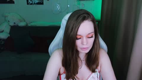 Snapshot of bad_girl009 chatting on 01.22.25 Lin online show from 01.22.25