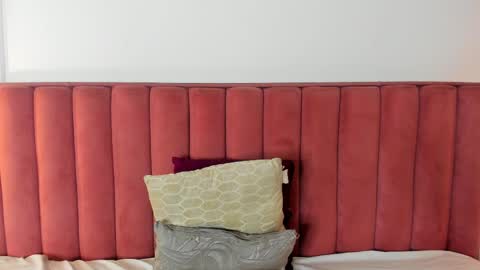 Snapshot of bad_queen22 chatting on 11.27.25 bad_queen22 online show from 11.27.25