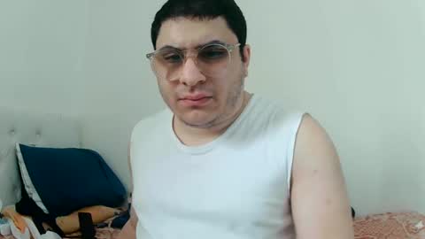 Snapshot of badboixx chatting on 02.14.25 badboixx online show from 02.14.25