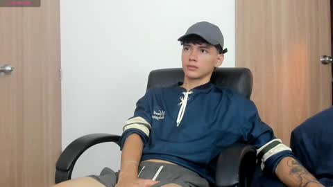 Snapshot of badboy_one chatting on 02.05.25 jhojan online show from 02.05.25