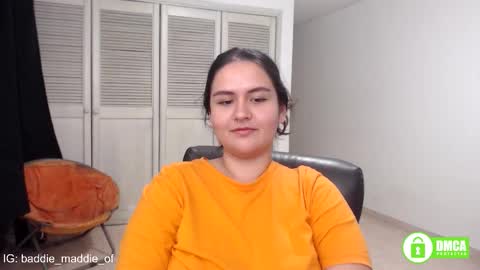 Snapshot of baddie_maddie_ chatting on 09.29.25 want custom text me through my snap 3 online show from 09.29.25