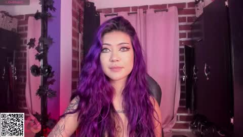        Please help me to reach 100 thumbs up online show from 01.06.26