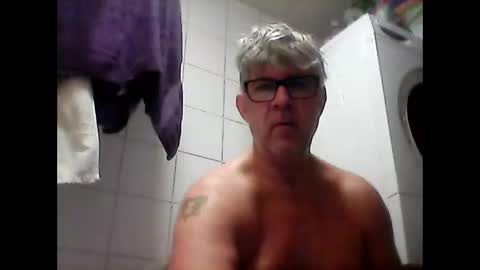 Snapshot of baggelina75 chatting on 12.27.24 baggelina75 online show from 12.27.24