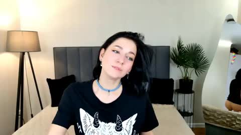 Bailyn online show from 05.10.26