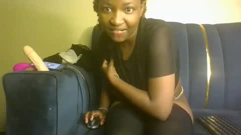 Snapshot of bambi_blush chatting on 09.22.25 bambi online show from 09.22.25