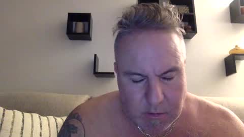 Snapshot of banana5289 chatting on 02.11.25 banana5289 online show from 02.11.25