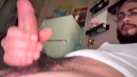 Snapshot of bandzz2333 chatting on 04.15.26 bandzz2333 online show from 04.15.26