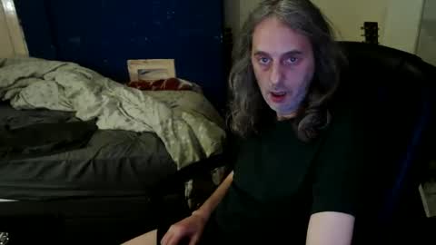 Snapshot of bangintoleather chatting on 05.24.26 bangintoleather online show from 05.24.26