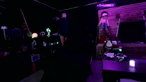 Snapshot of banjoey48 chatting on 02.23.26 BANJOEY online show from 02.23.26