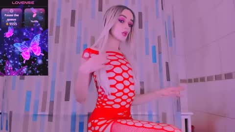 Barbara Blossom online show from 04.18.26