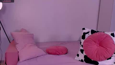 Barbie Kim online show from 02.13.26