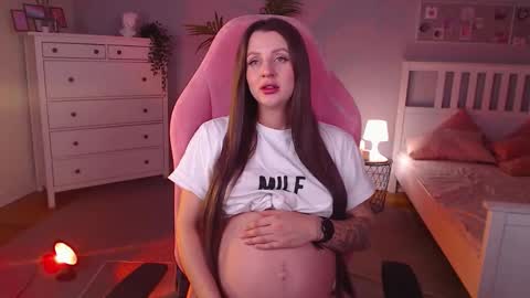 Snapshot of barbara_brylska chatting on 09.27.25 Barb online show from 09.27.25