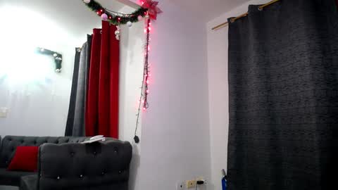 Snapshot of barbaraferrer69 chatting on 12.10.24 BARBARA FERRER online show from 12.10.24